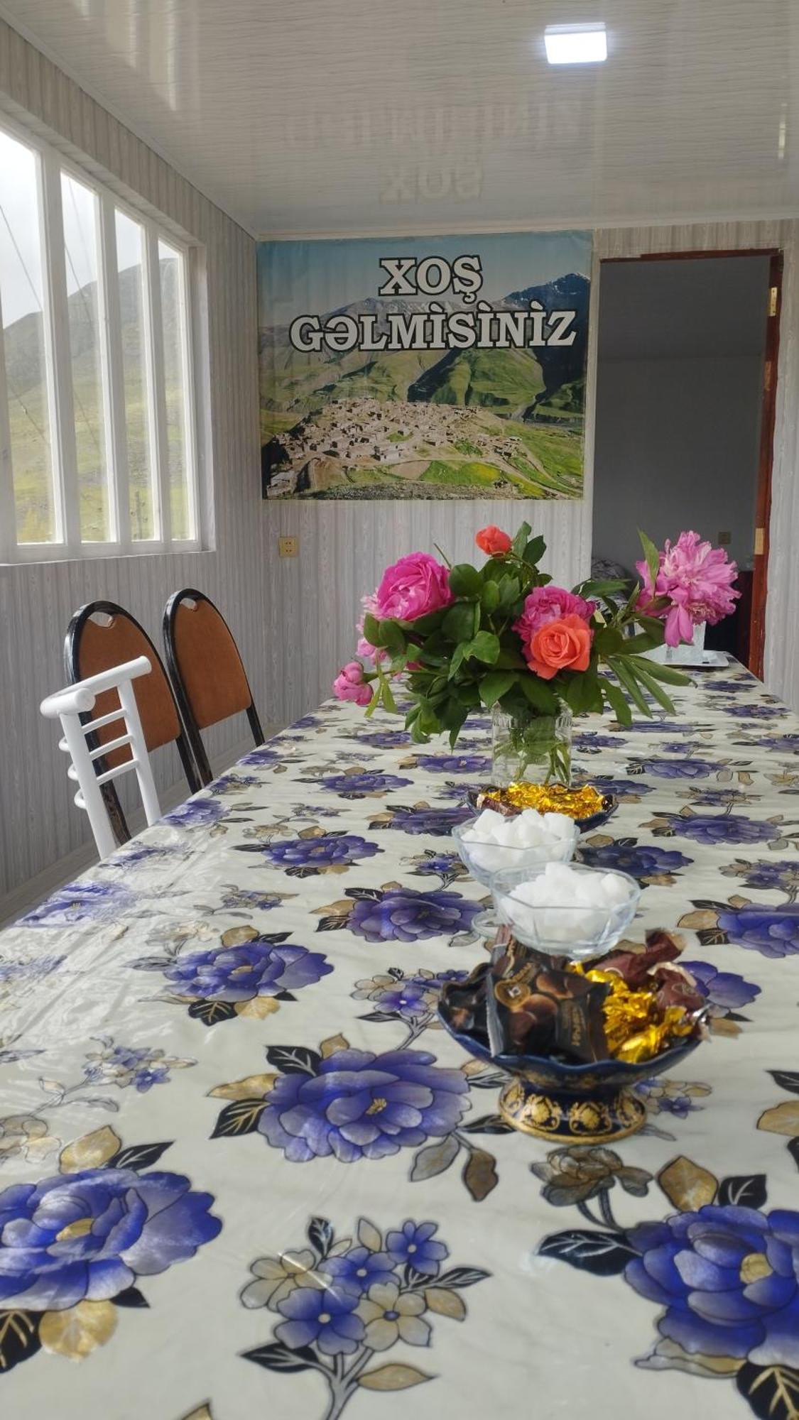 Zaur Guest Hause Hotel Xinaliq Eksteriør billede